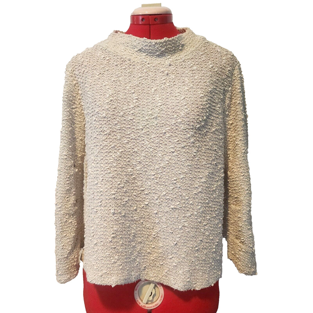 VINCE CAMUTO White Gray High Collered Short Sweater Size M